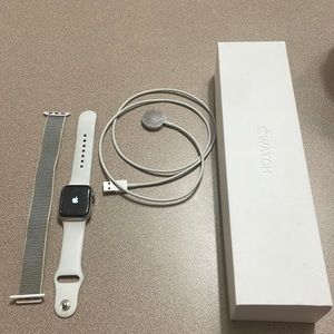 Apple Series 4 Stainless Steel Watch w/ Celluar